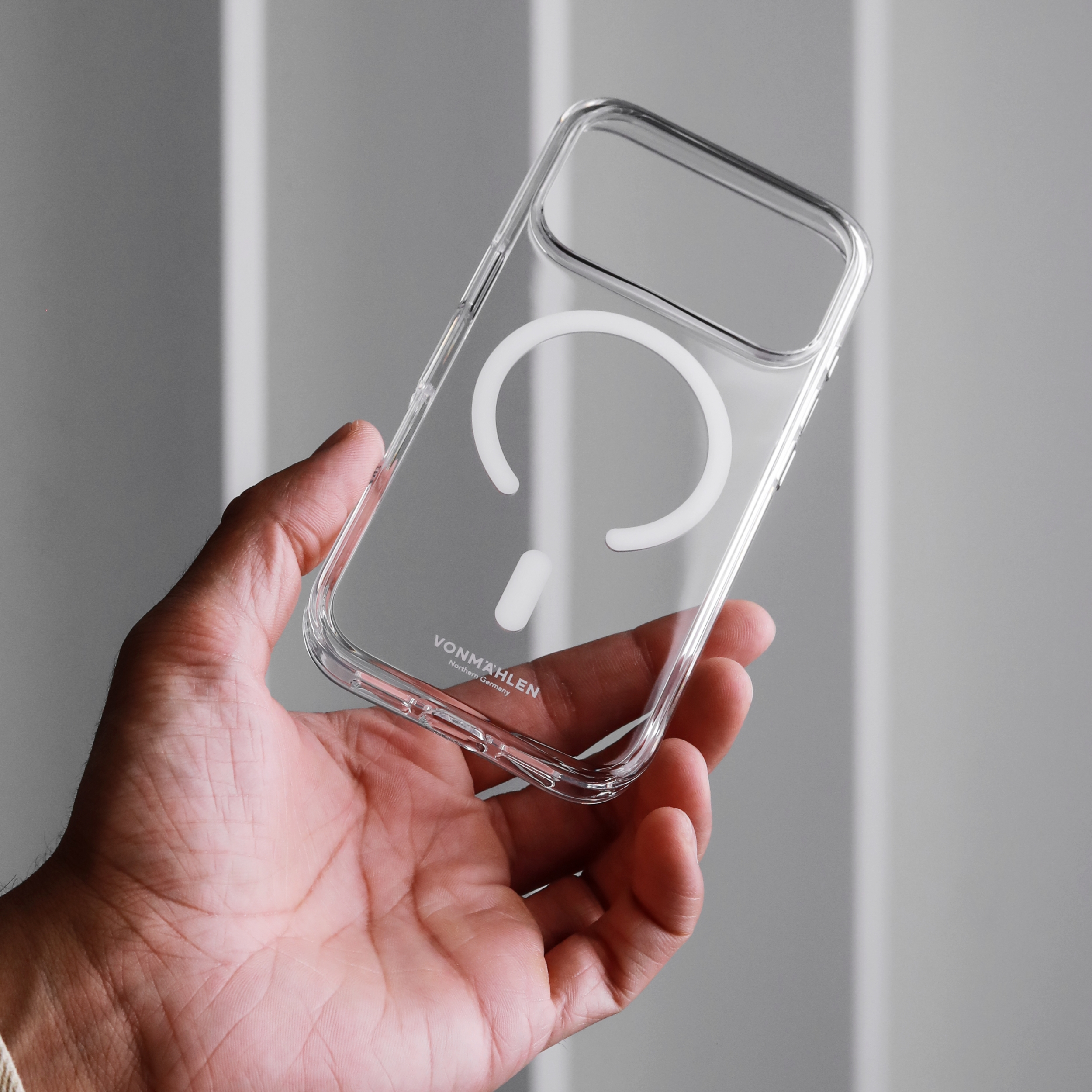 iPhone 17 Pro Max MagSafe Hybrid Hülle TPU Bumper   Acryl Rückseite Transparent Case 2 (TRC00060) - Transparent