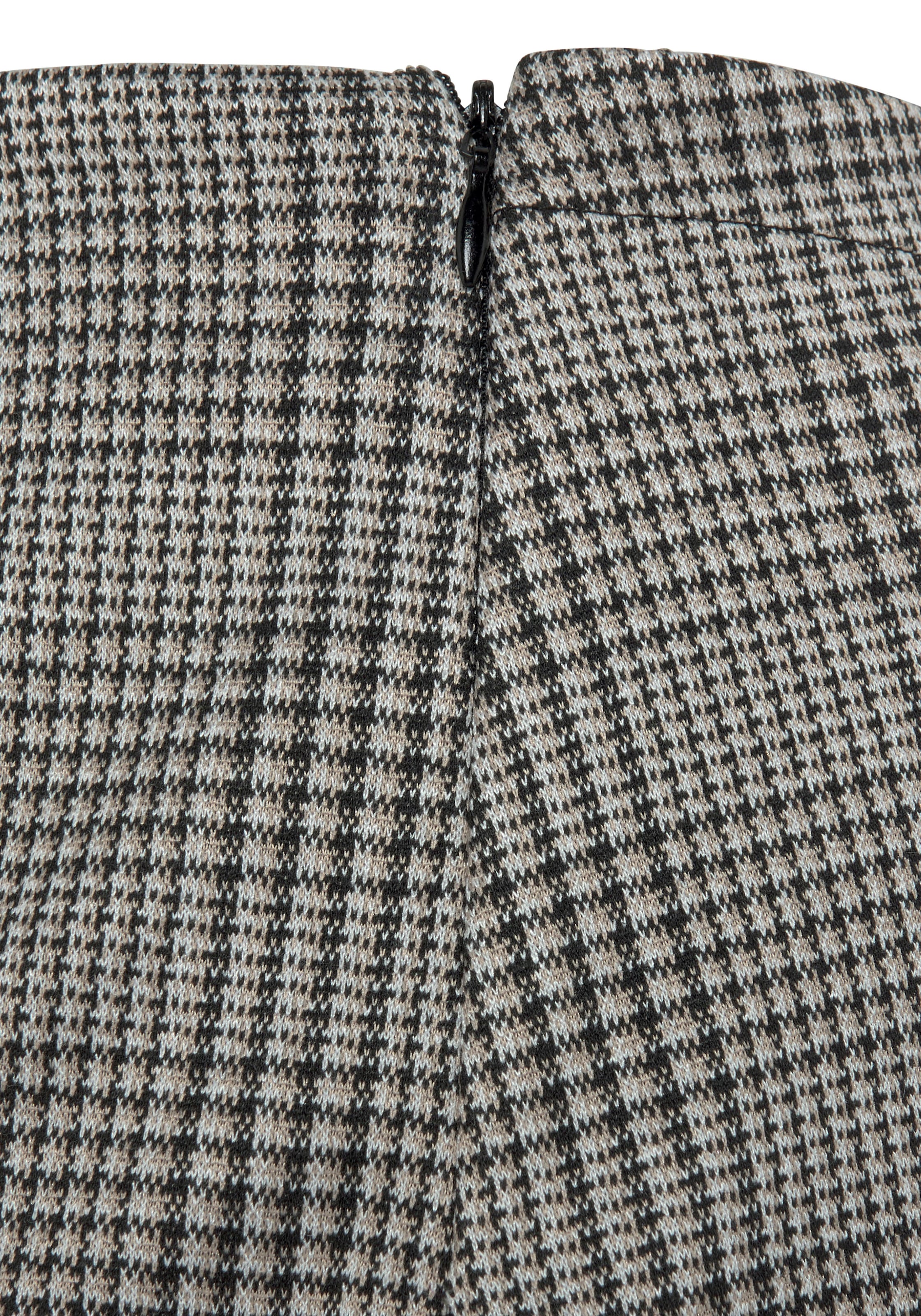 Buffalo Hosenrock , in Wickeloptik mit Karomuster, eleganter Skort mit Zierknöpfen
