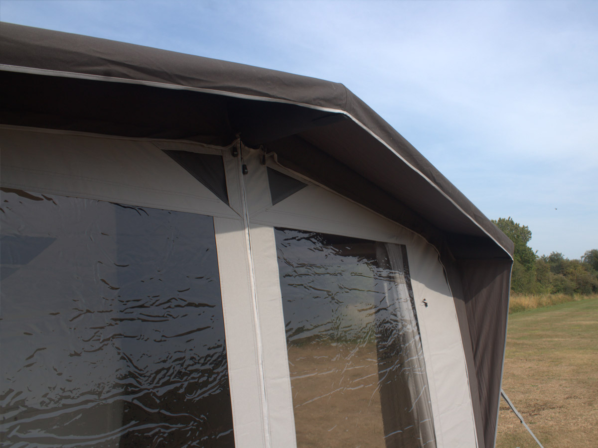 Telta Life - 330 camper & caravanvoortent