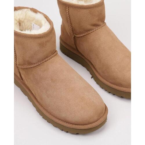 UGG - CLASSIC MINI II Marrón