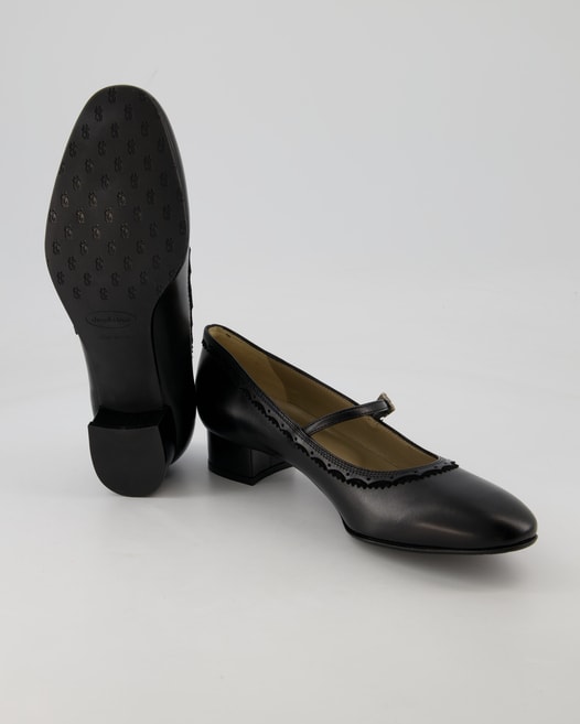 Dirndl & Bua 5793-01 Pumps in Schwarz