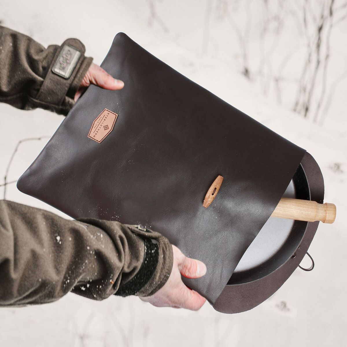 Skinnveske til stekepanner