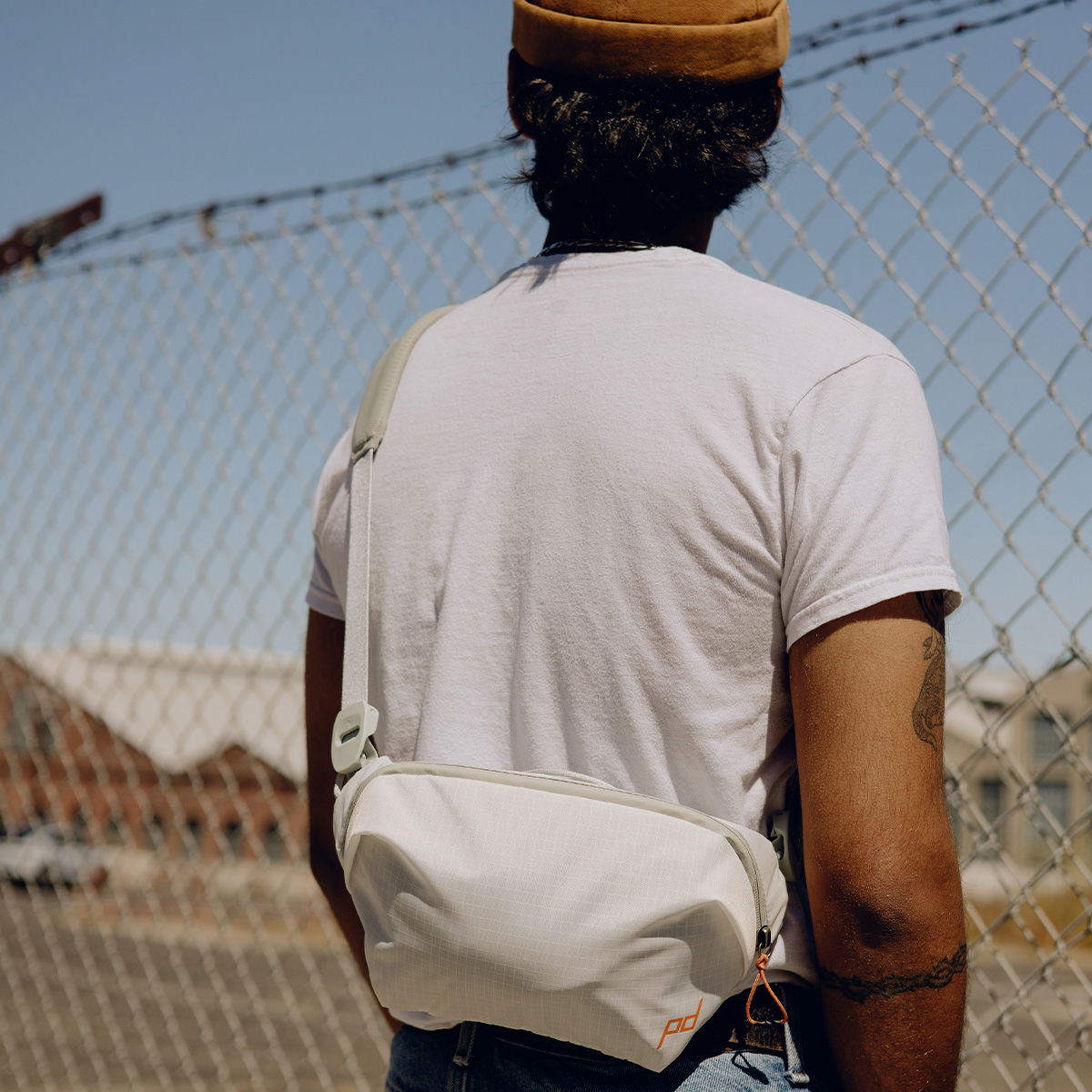 Peak Design Outdoor Sling 2 L (Cloud)