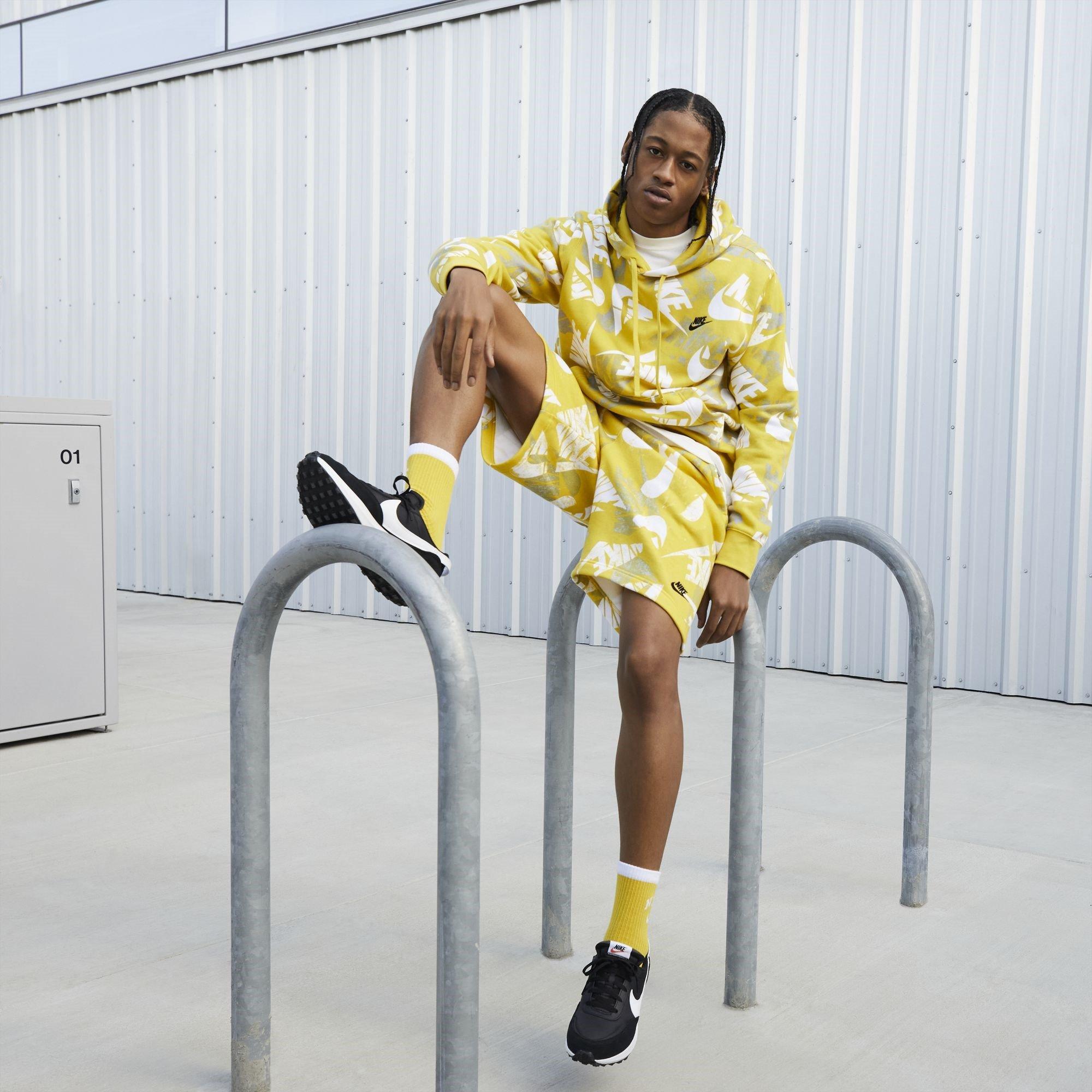 Nike Waffle Debut Mens Trainers