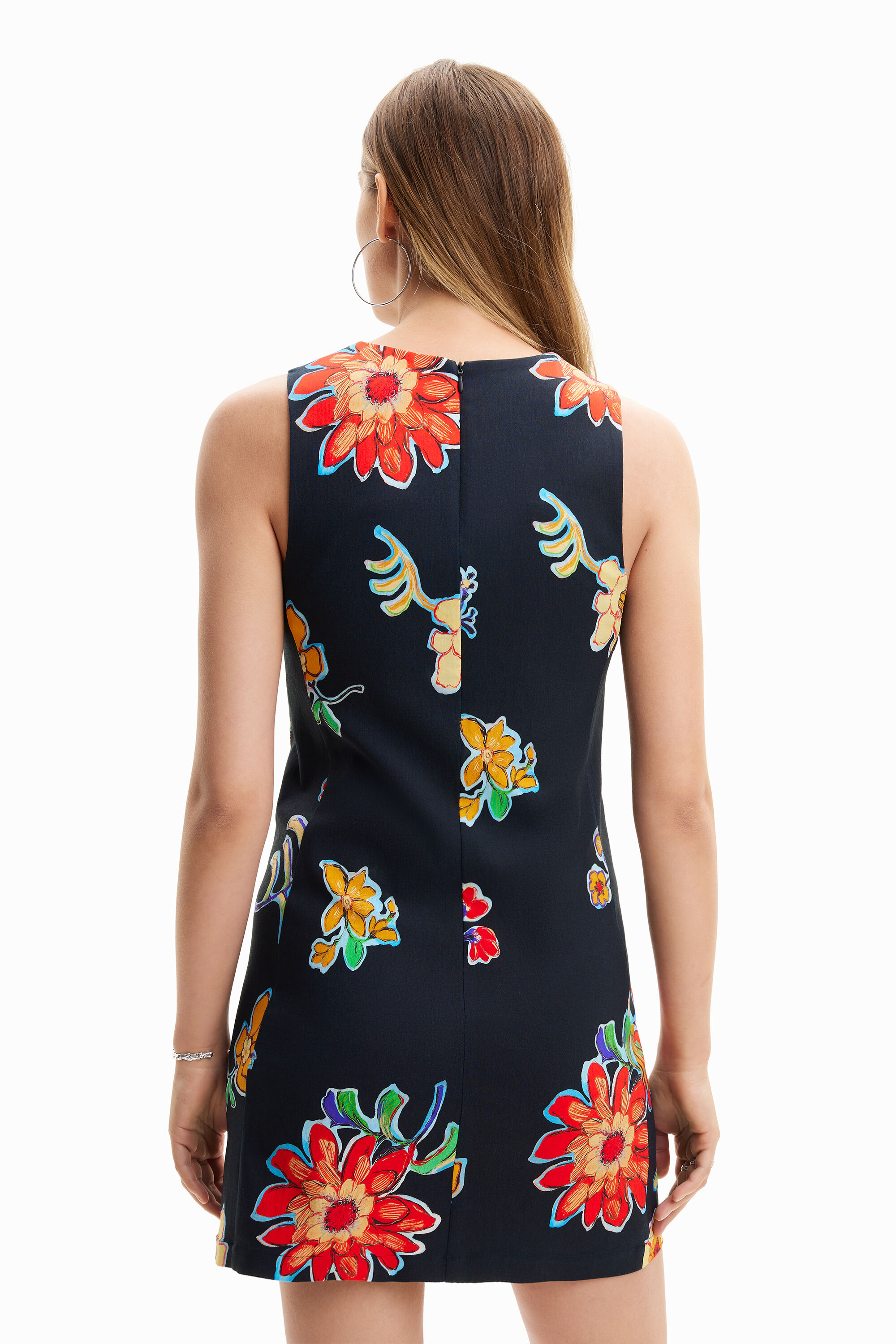 Robe courte ajustée fleurs