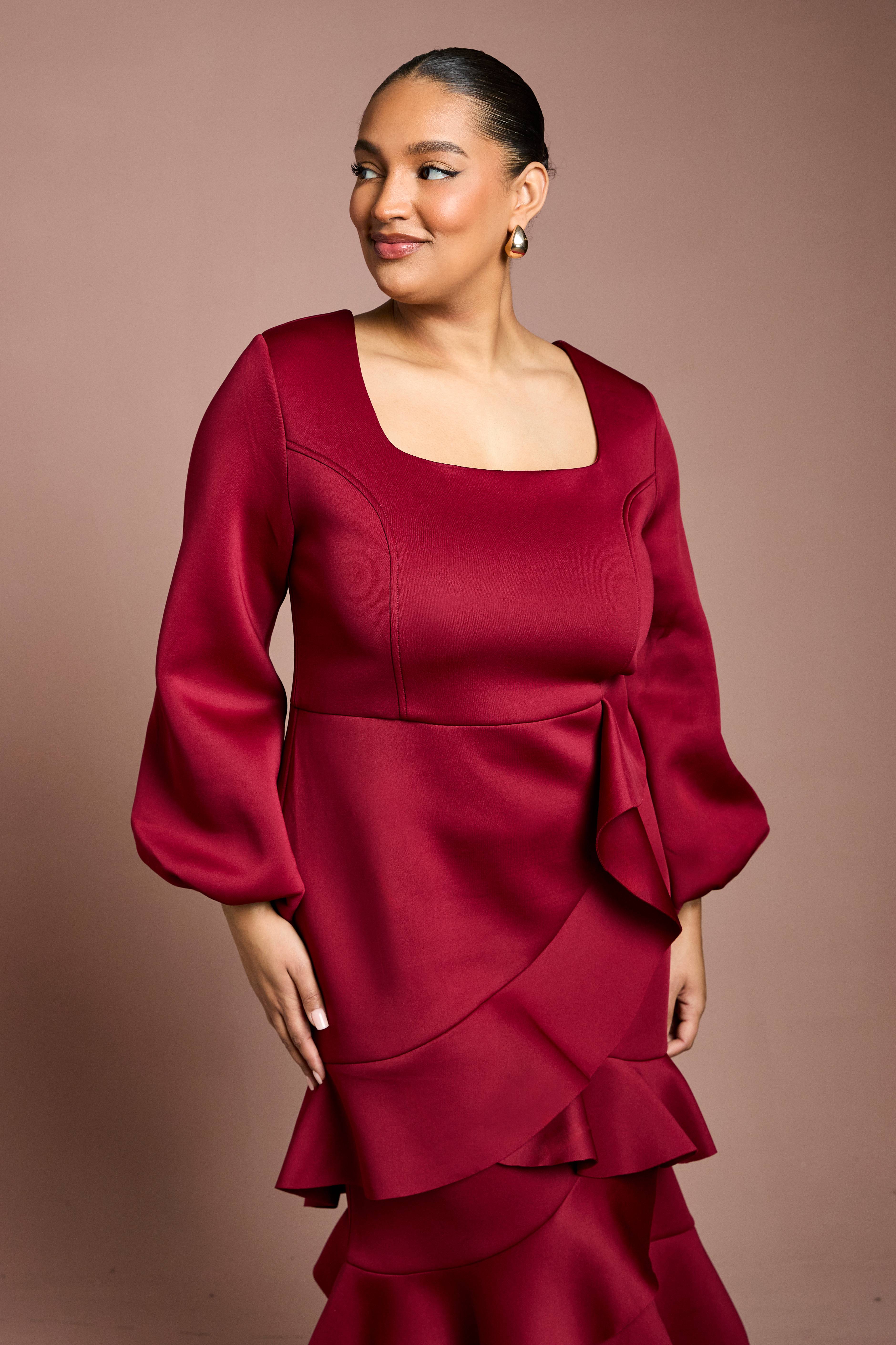 Coast Robe Midi Grande Taille Scuba à Encolure Carrée