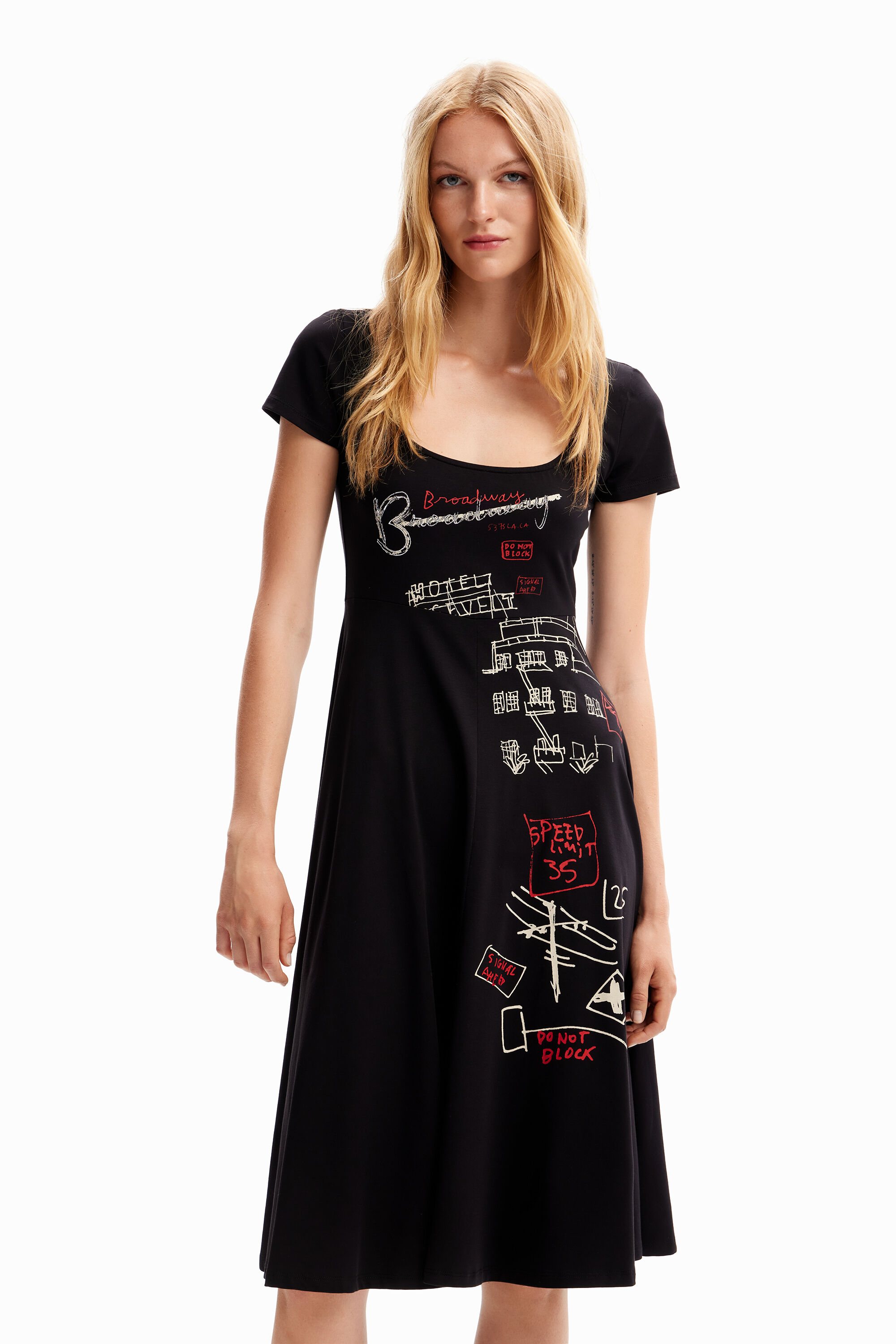 Robe courte arty