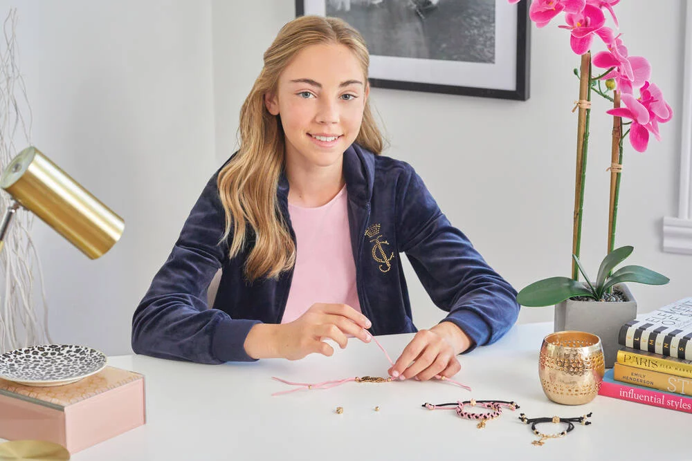 LA REINE DES NEIGES 2 - JUICY COUTURE MODE MERVEILLEUSE