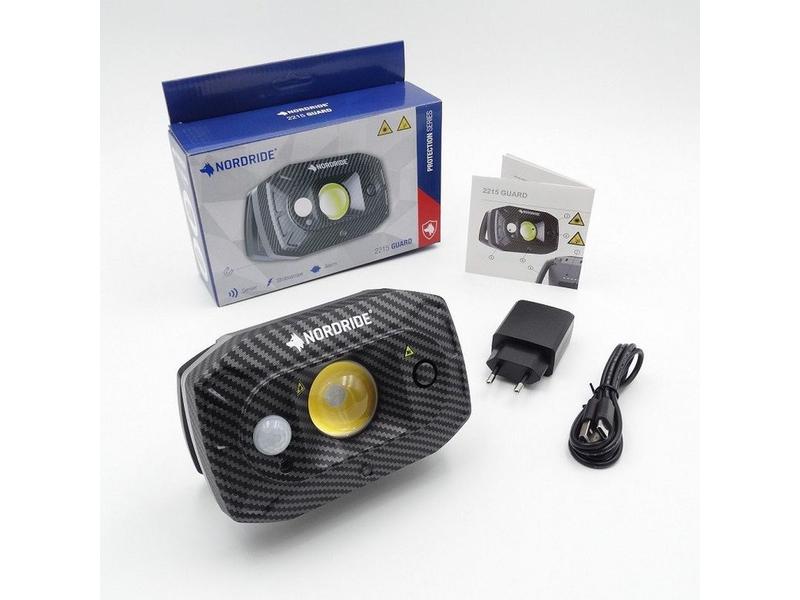 Nordride LED Flutlichtstrahler Guard 15W, 1300 Lumen, IP67 Wiederaufladbarer und kompakter Flutlichtstrahler mit Bewegungsmelder und Alarm-Funktionen