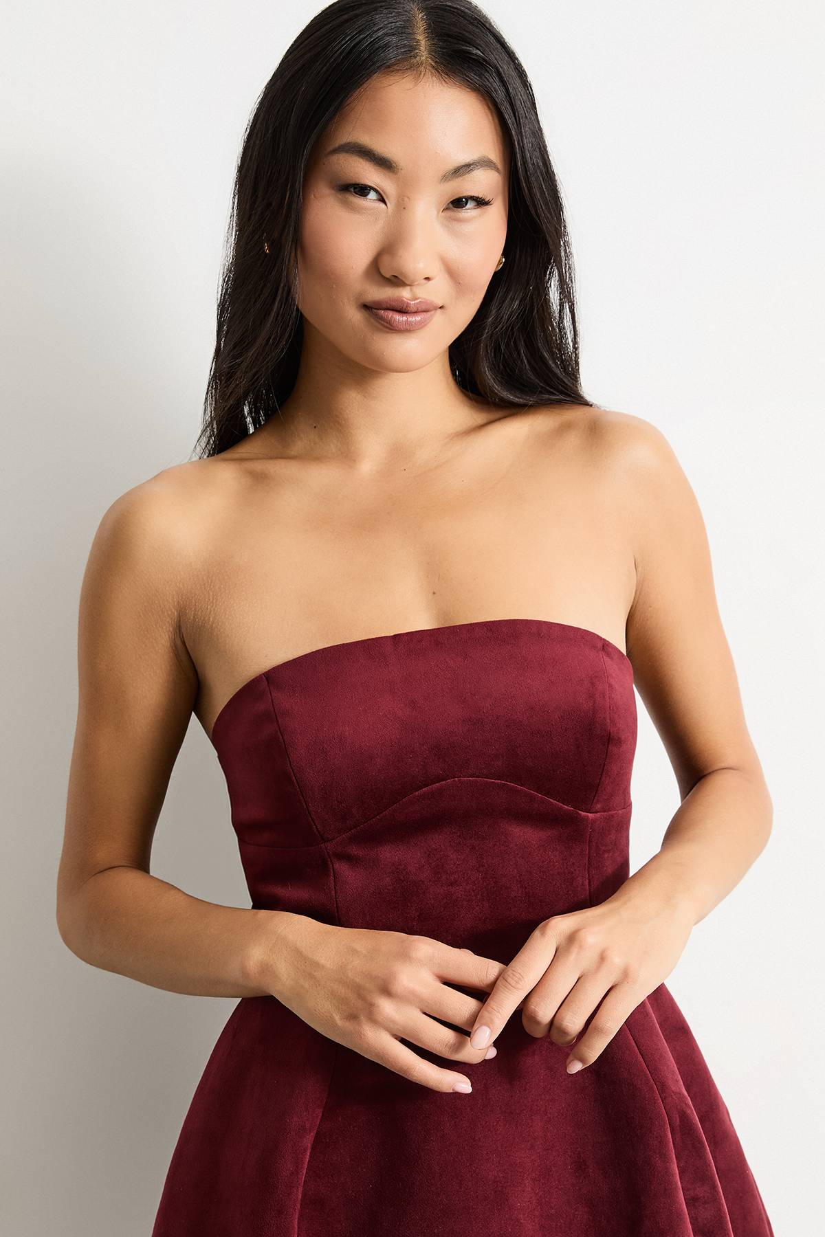 Warehouse Robe Mini Bustier en Velours Collé Petite Taille