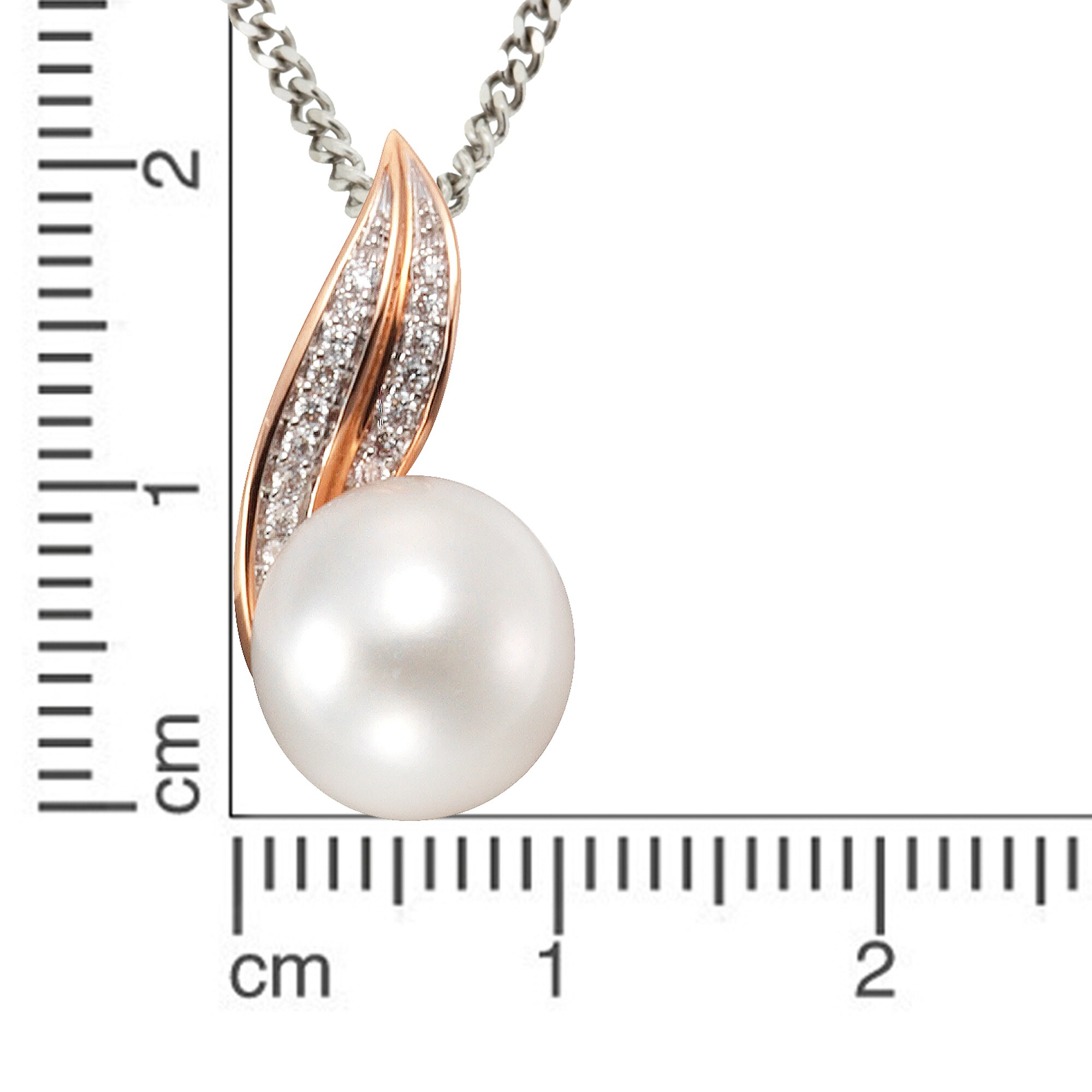 Orolino Anhänger mit Kette Gold 585 mit weißer Perle 9,5-10mm und 15 Brillanten zus. 0,08ct.