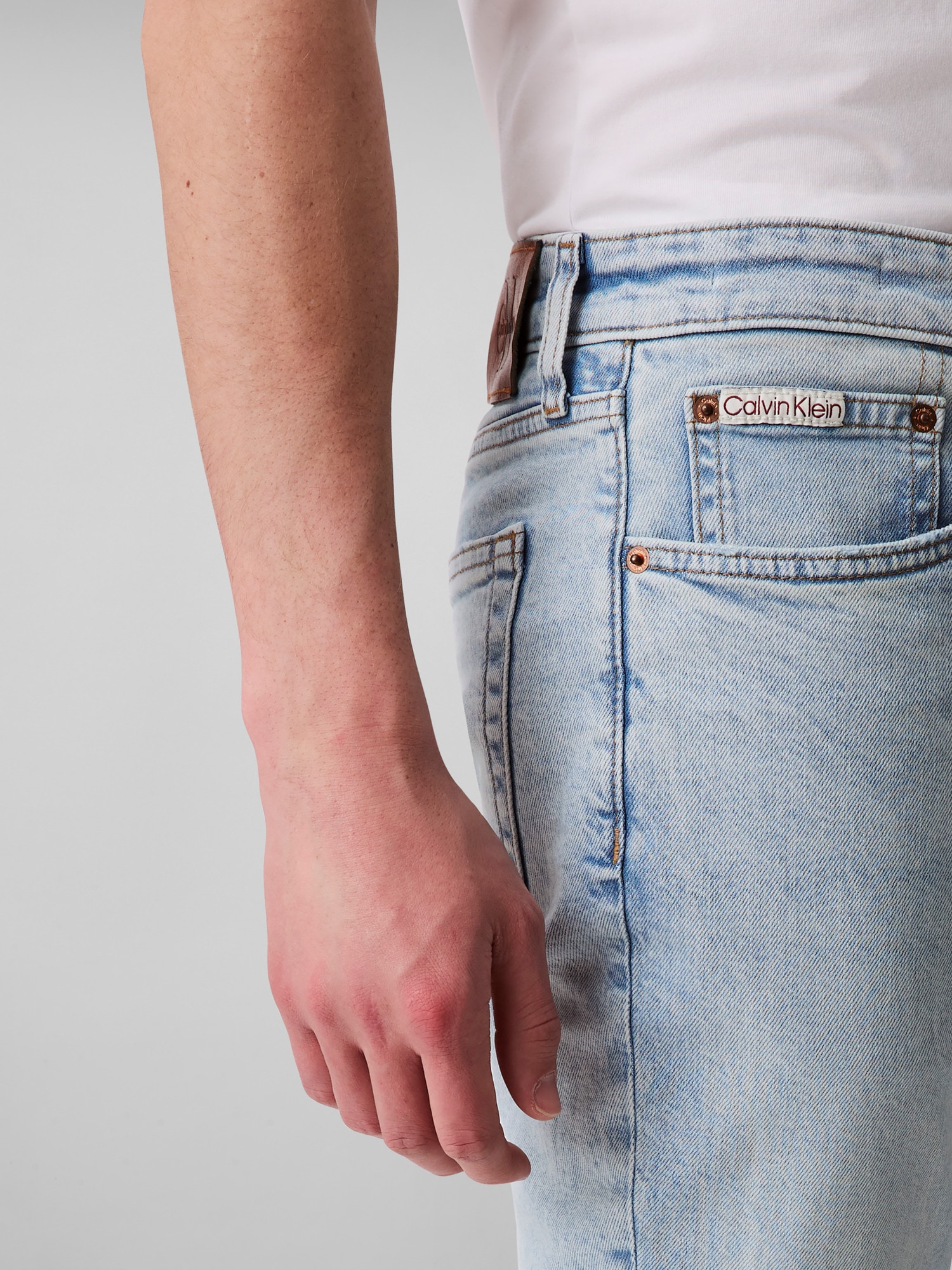 Calvin Klein Jeans Slim-fit-Jeans »SLIM JEAN REGEN« Mit Gürtelschlaufen