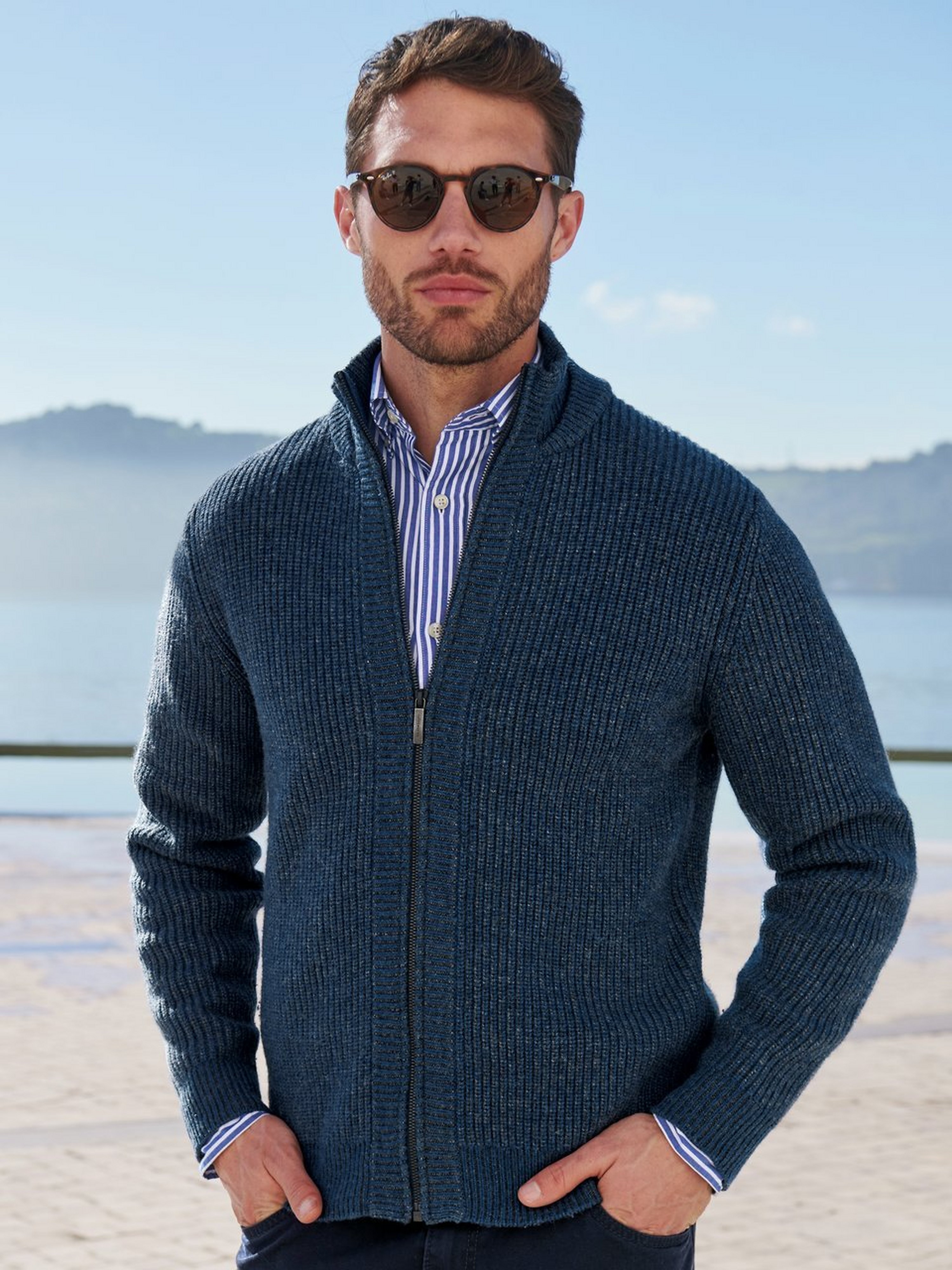 Strickjacke
