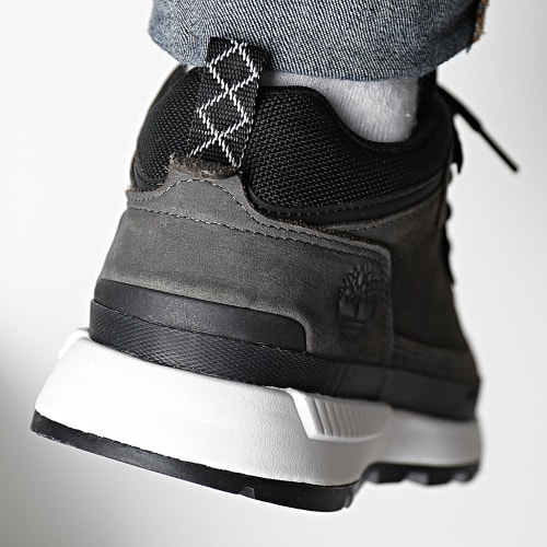 Baskets Field Trekker Low A2A23 Medium Grey Nubuck