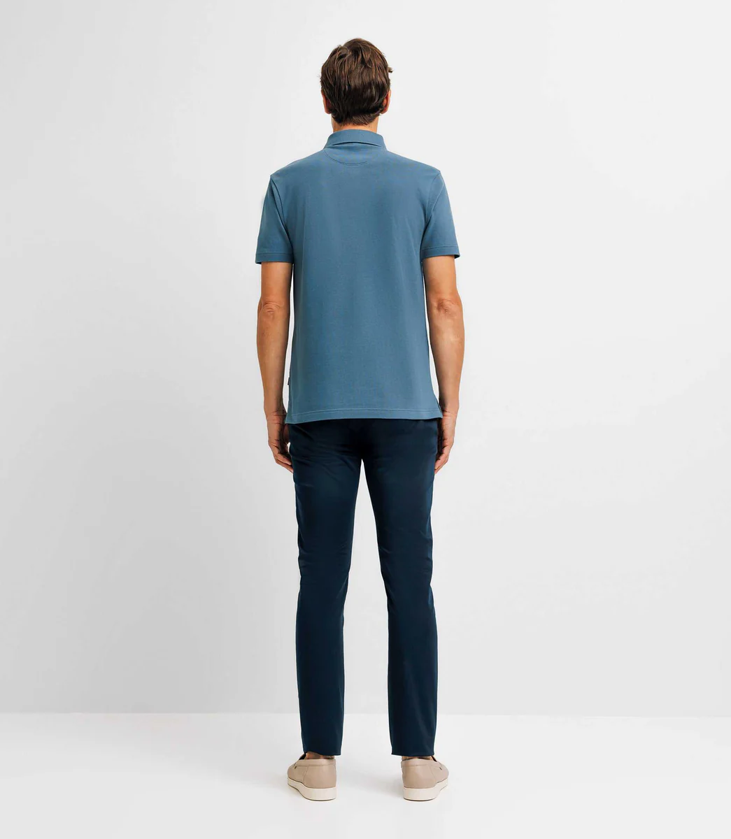 Polo avec broderie indigo