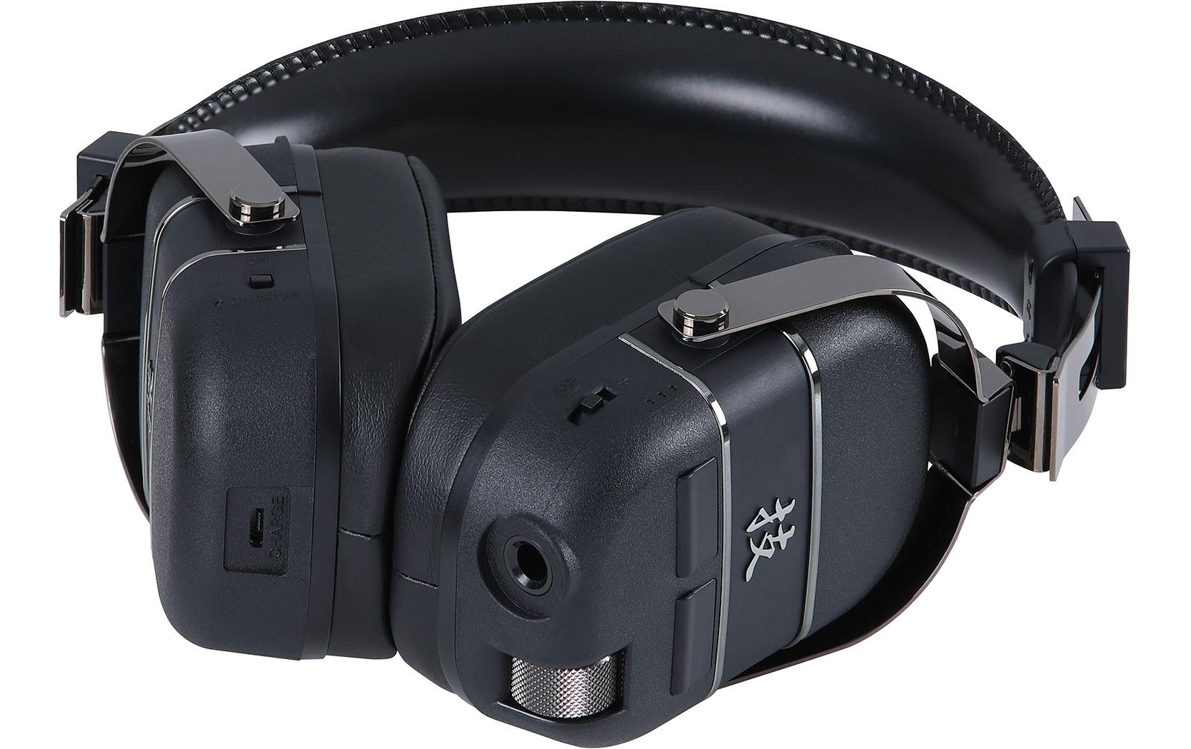WAZA-AIR BASS<br>Ein immersives neues Sound- und Übungserlebnis für Bassisten