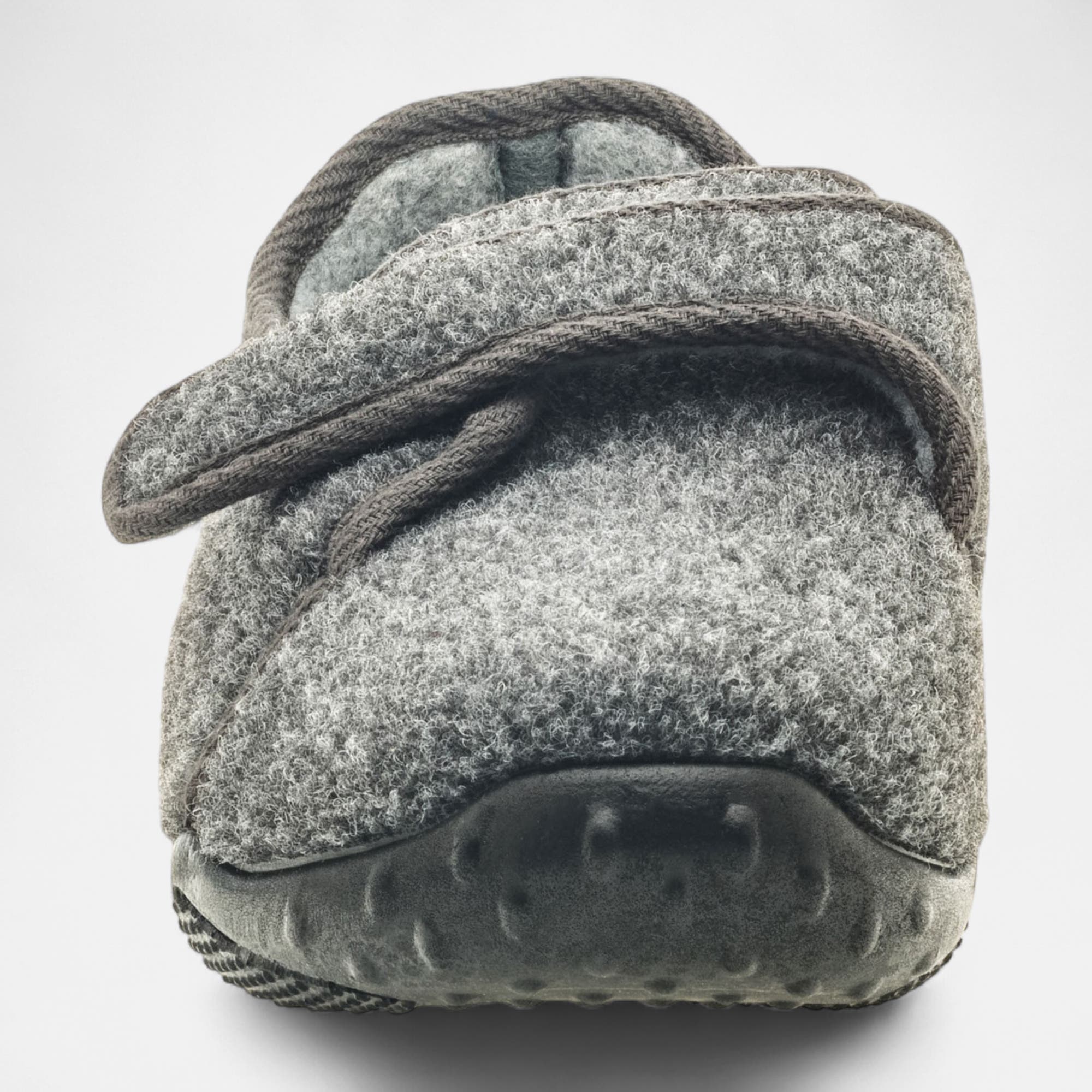 Pantoufles attaches velcros Homme gris