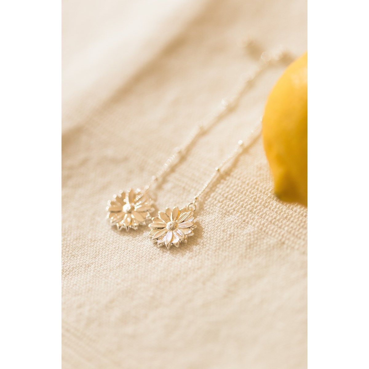 boucles d'oreilles pendantes fleurs plaqué argent - MAÏA