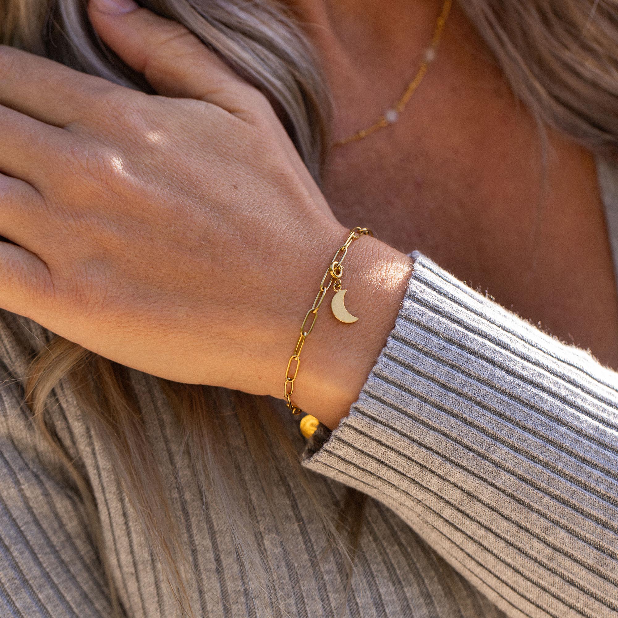 Mahina Club Universe Edition Charm