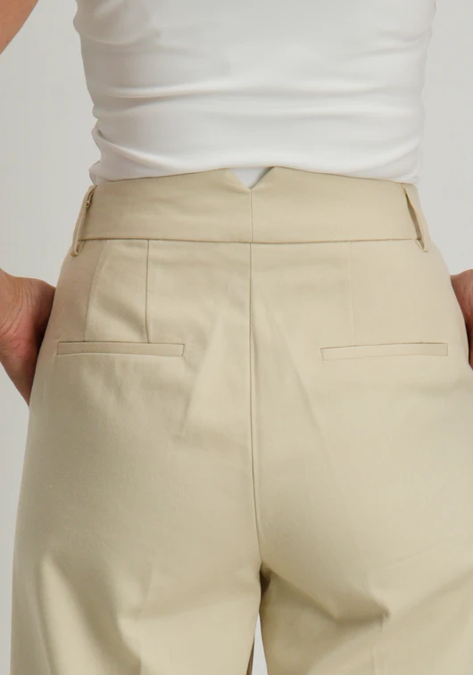 Aaiko Broek TARY LYO 520