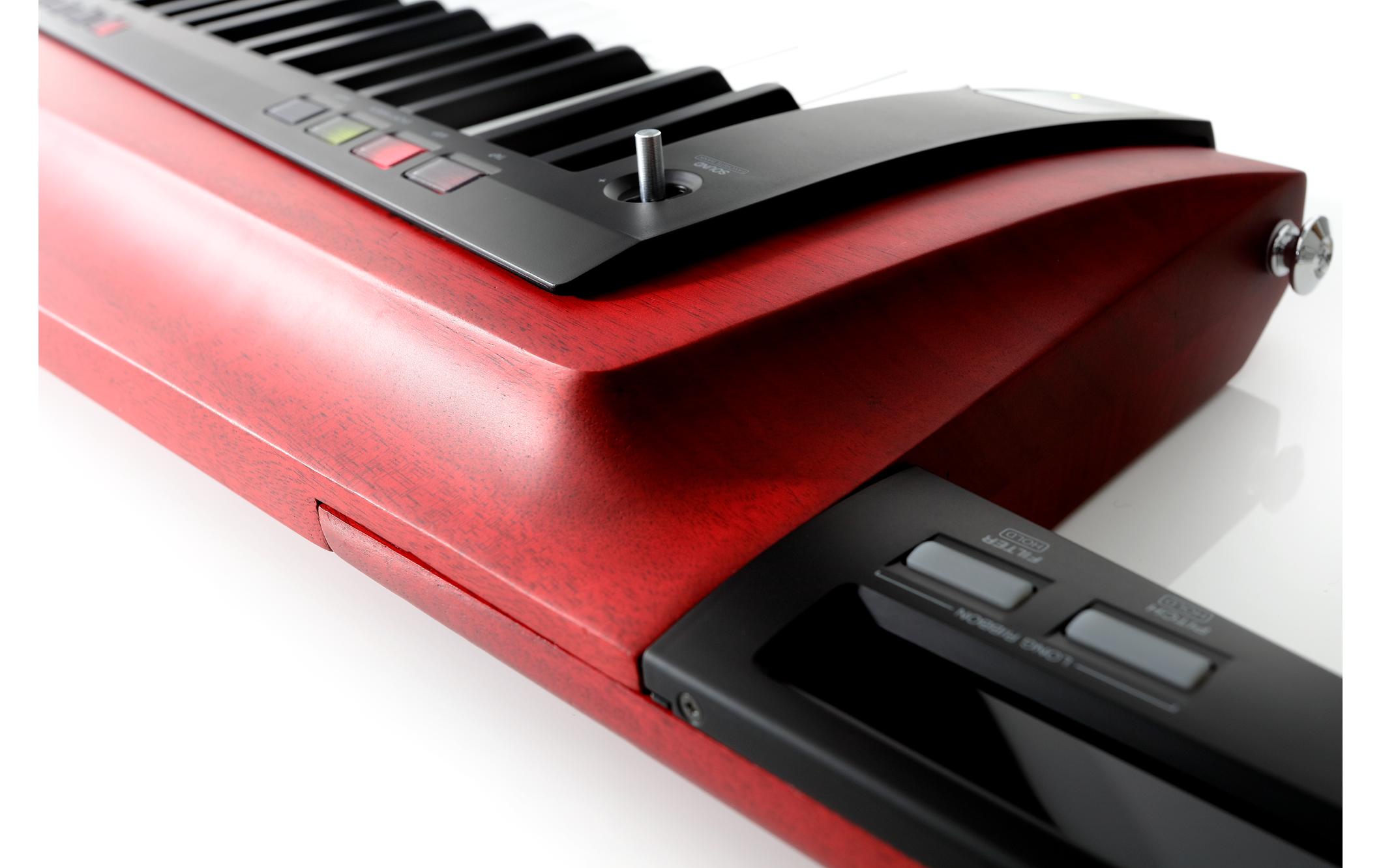 Keytar RK-100S 2 – Rot<br>Umhängekeyboard mit ergonomischem Design