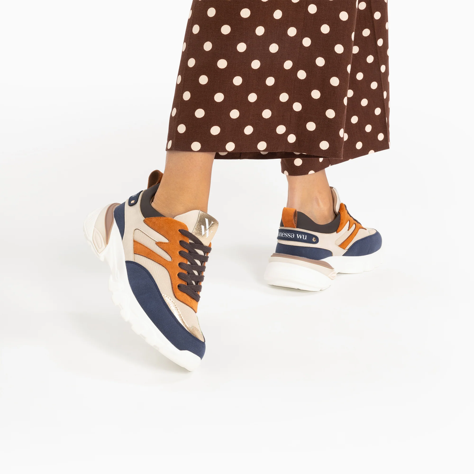 Sneakers-Baskets Ruth bleu, beige et orange à semelle oversize