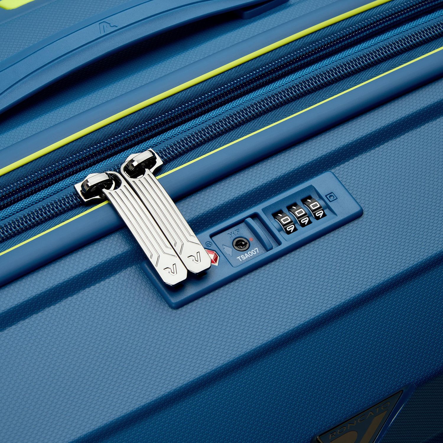 Roncato B-Flying Move Expandable Cabin Trolley 55 blu laguna