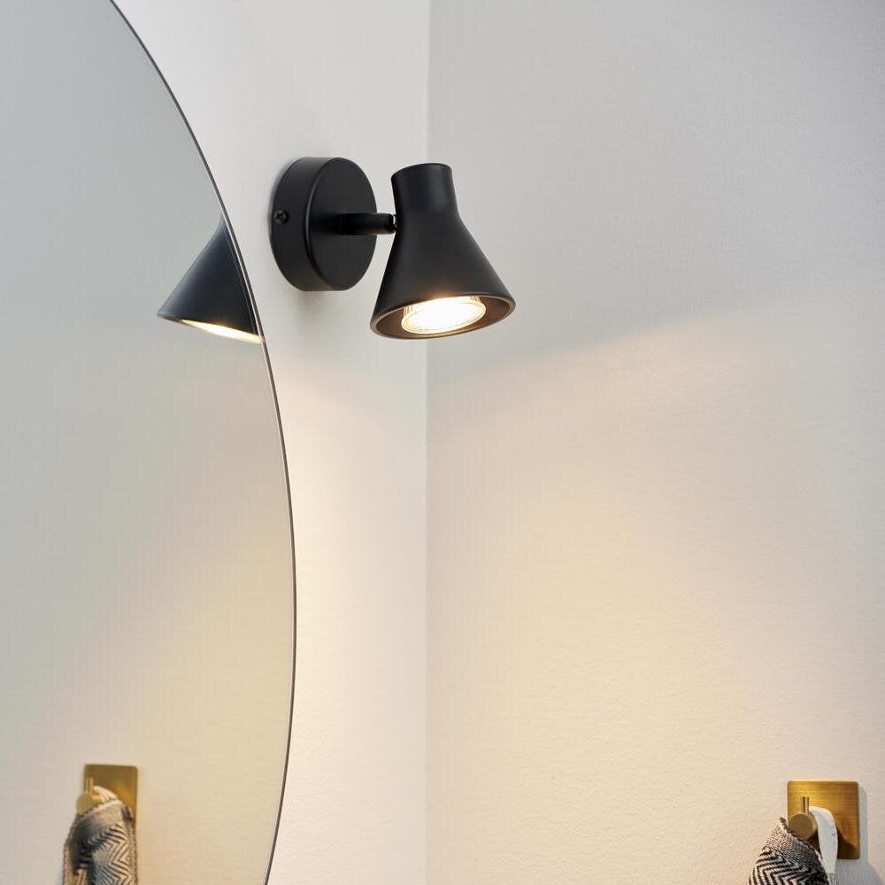 Eik wandlamp in matzwart GU10
