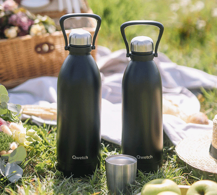 Bouteille isotherme TITAN Matt noir 1.5 L - QWETCH
