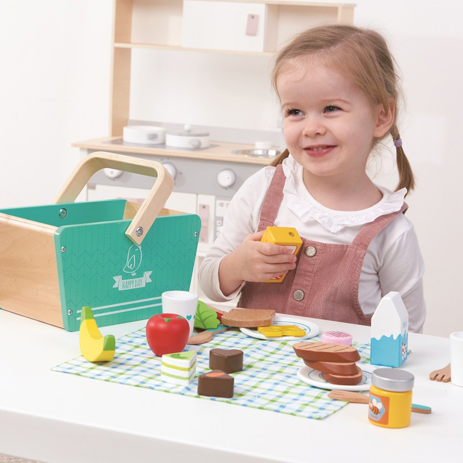 Spielba Picknick-Korb aus Holz mit Zubehör