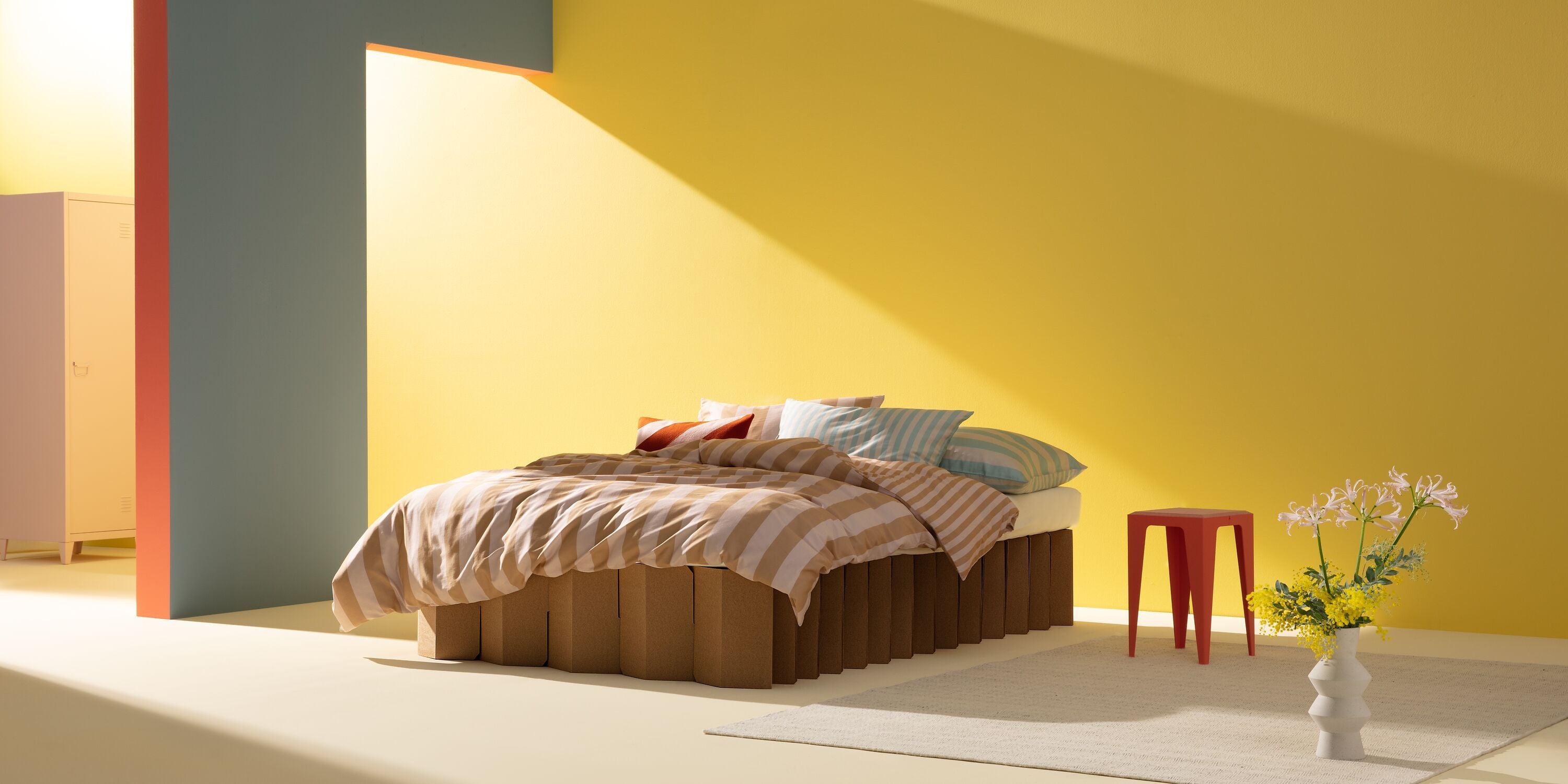 ROOM IN A BOX Bett - Weiss / B: 90.0 cm x T: 200.0 cm x H: 33.0 cm