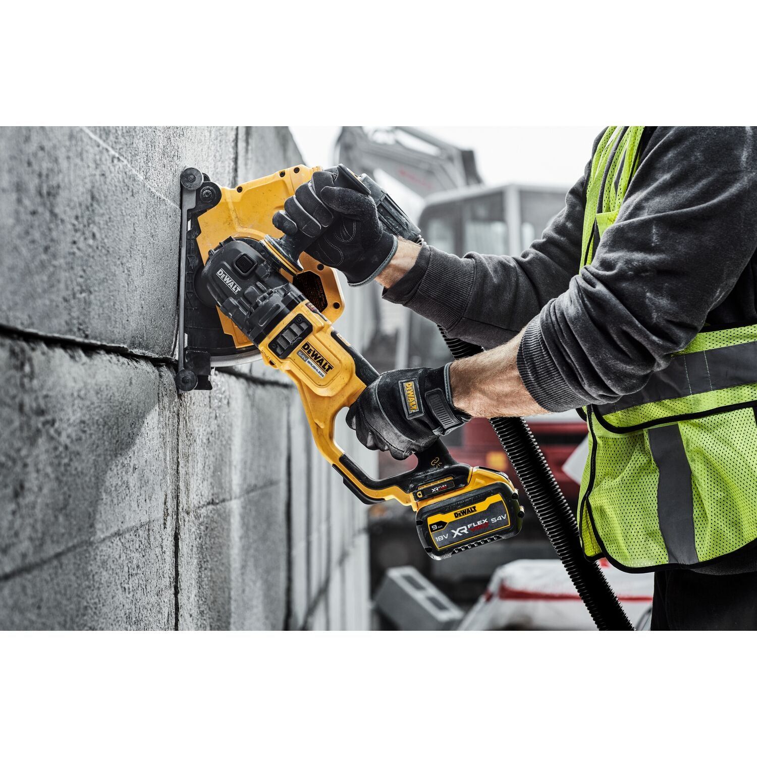 DeWALT DCG460NK Accu Haakse Slijper 230mm 54V XR FlexVolt Basic Body in koffer