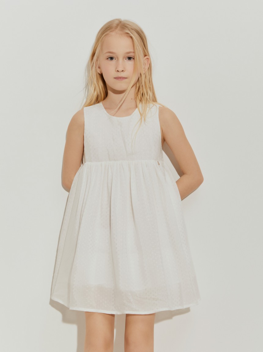 Vestido sem mangas tecido fantasia