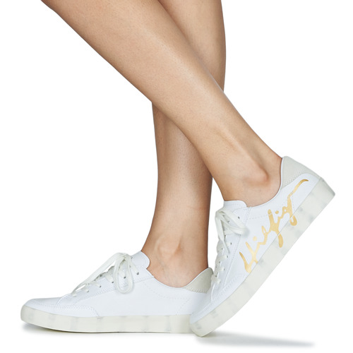 Tommy Hilfiger - TH SIGNATURE LEATHER SNEAKER - Blanc