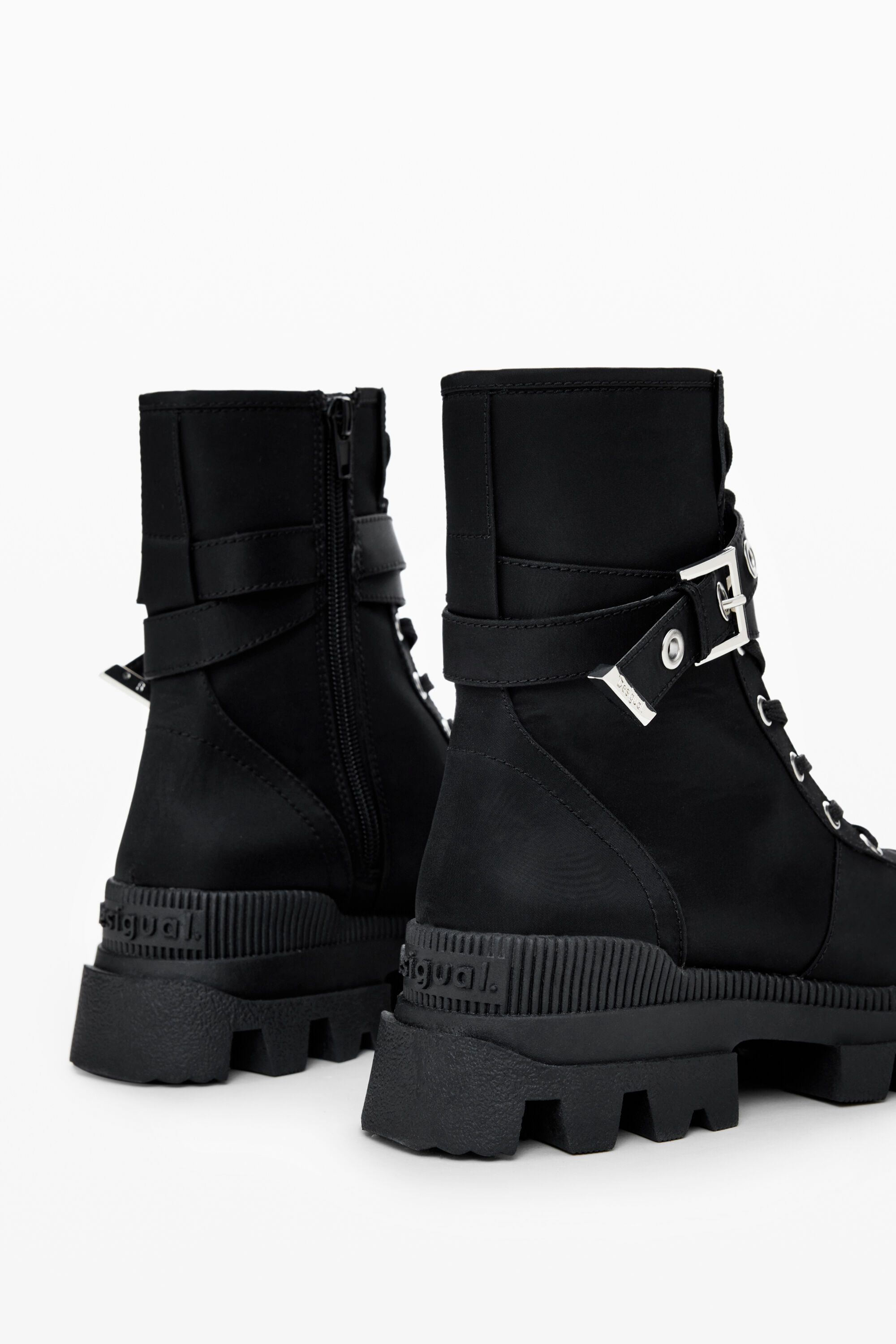 Bota militar