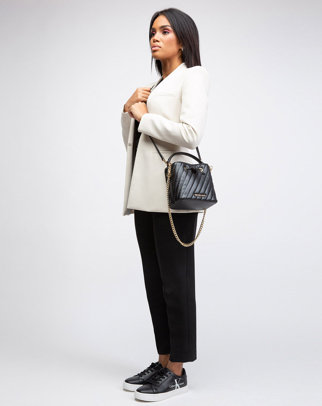 Michael Kors Sac seau Suri noir - 19x17x10.5 cm