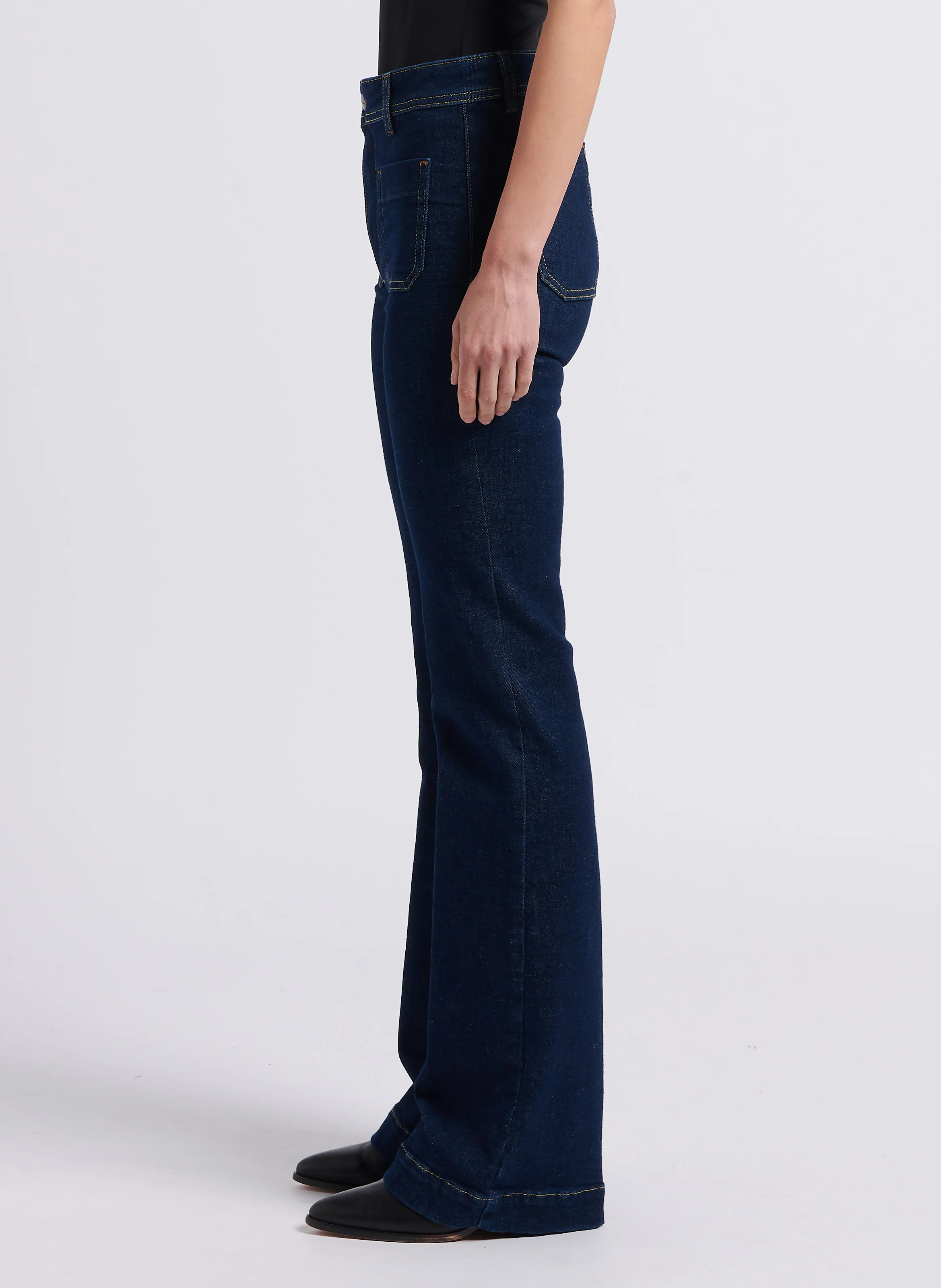 CHARLOTTE - Jean bootcut en coton mélangé | Bleu