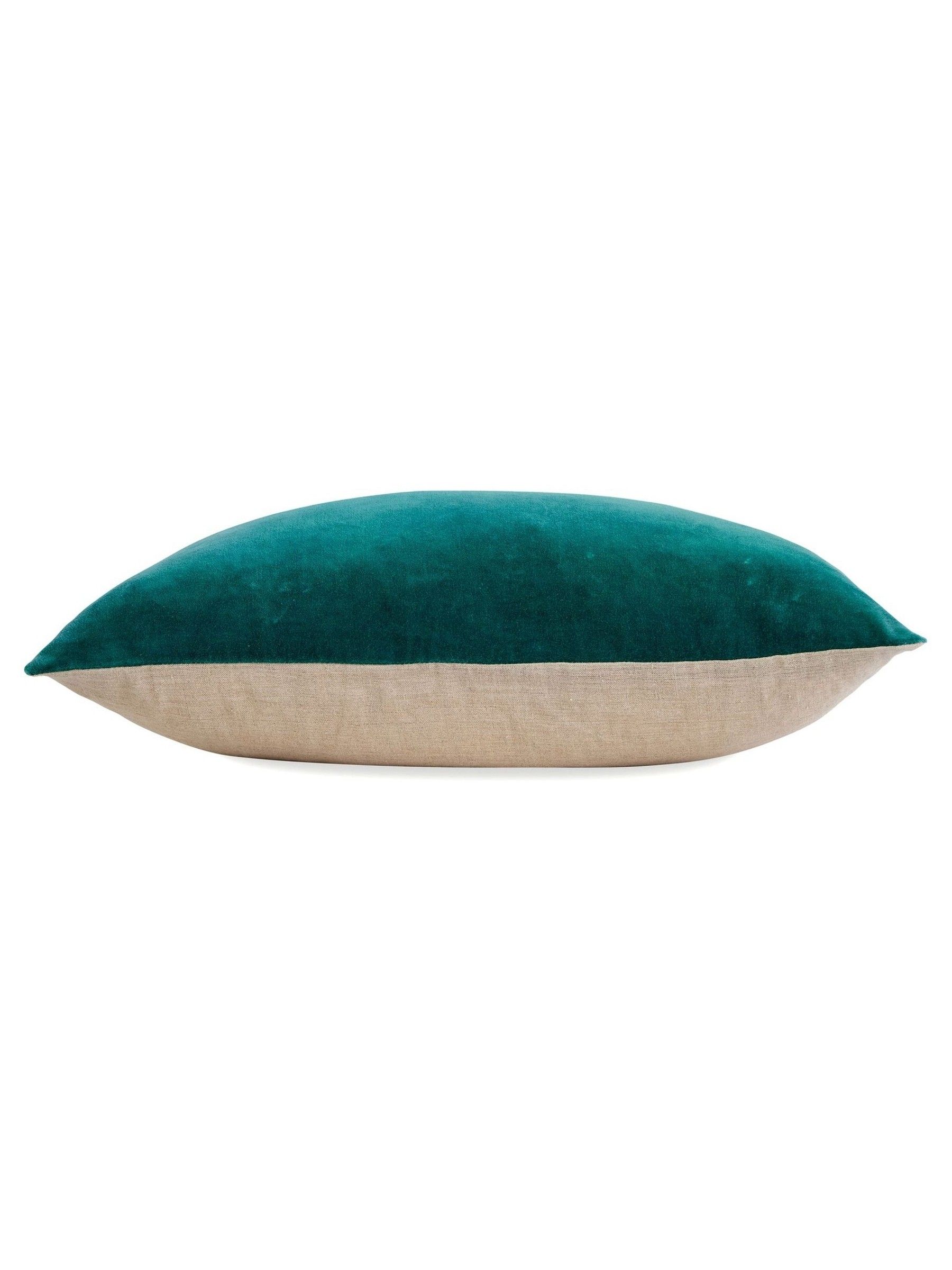 Christy Jaipur Velvet Filled Cushion