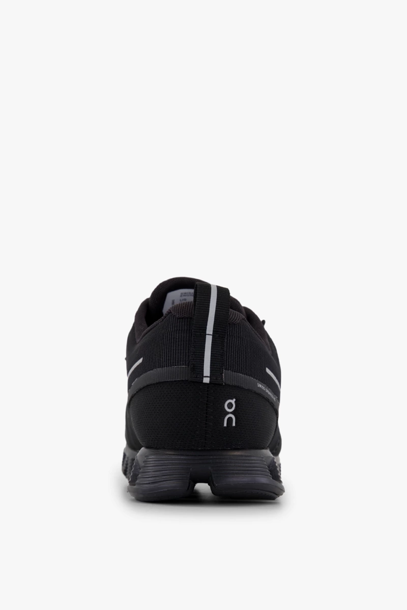 ON Cloud 5 Waterproof Herren Sneaker