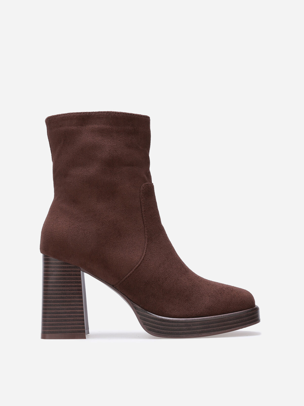 Bottines en suédine à bout et talon carrés- Marron