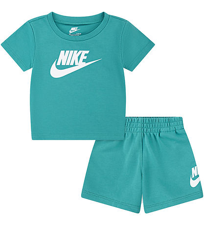 Nike Shorts Set - T-Shirt/Shorts - Dusty Cactus