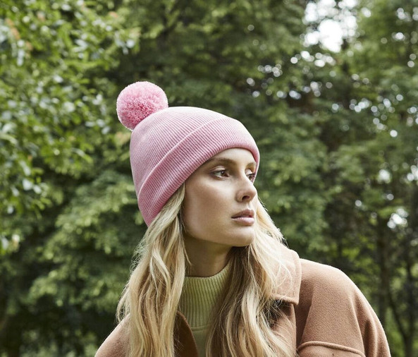 Beechfield BF426 - Chapeau d'Hiver Élégant avec Pompon en Fausse Fourrure