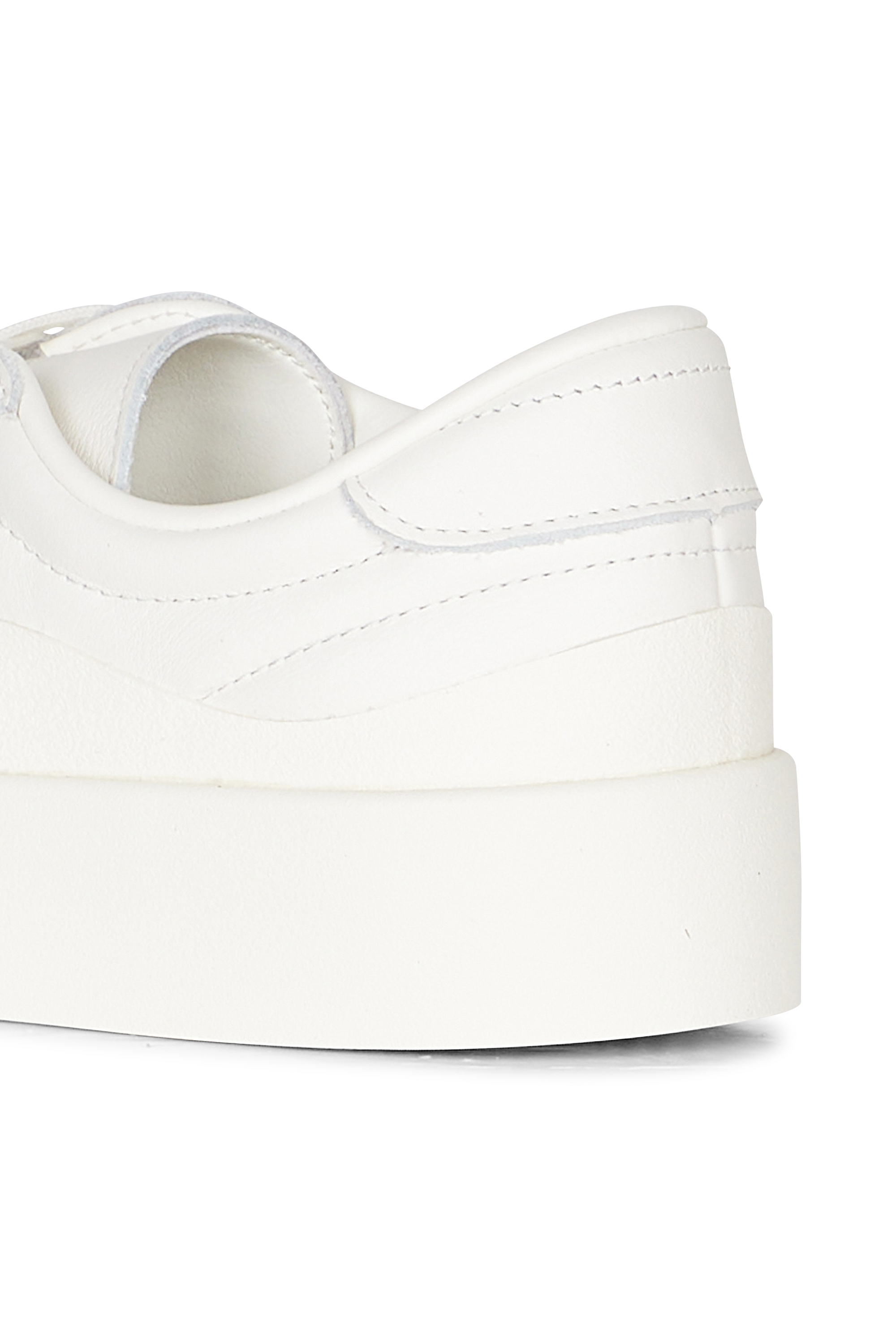 ADIDAS Baskets  NUCOMBE Blanc