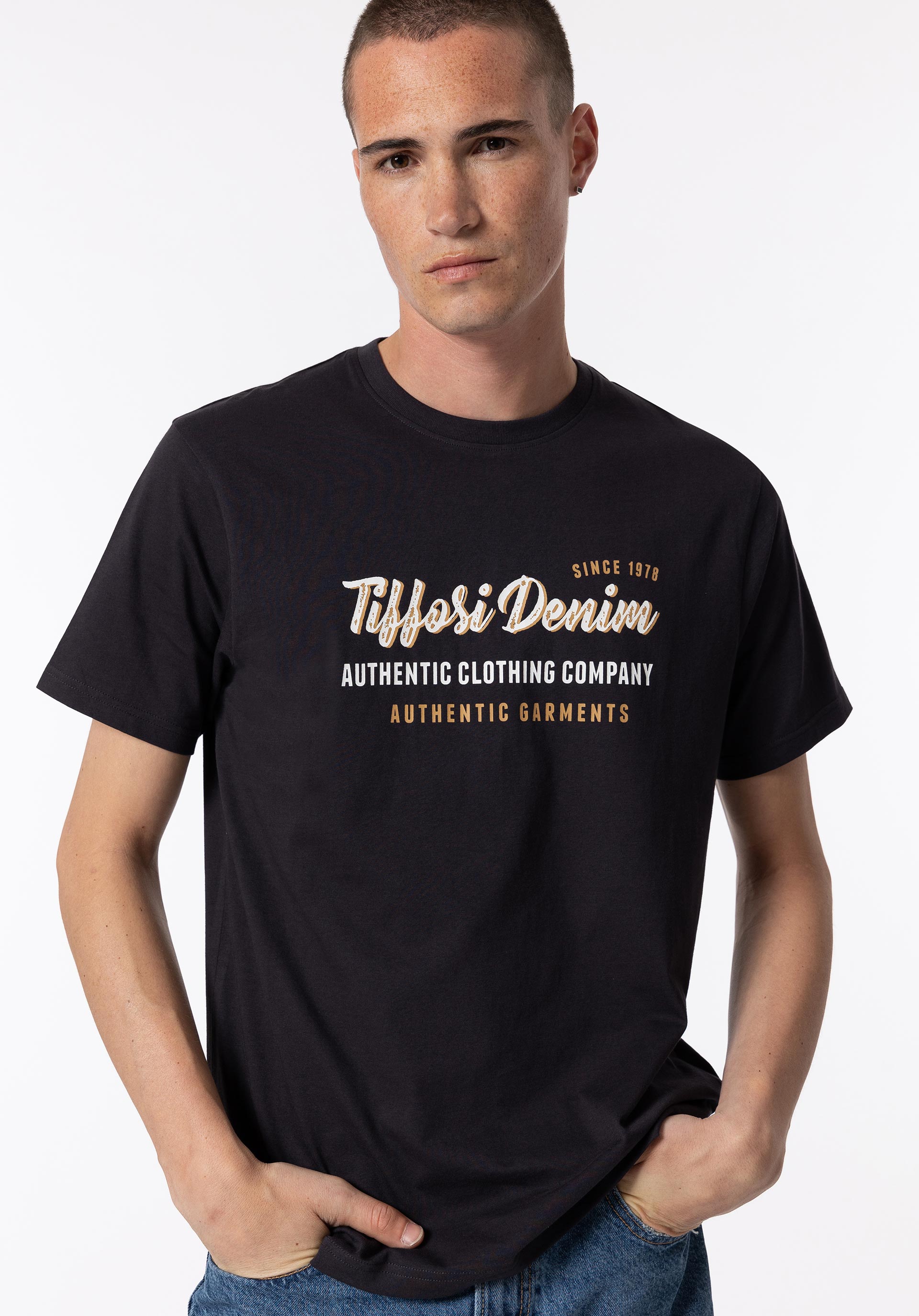 T-shirt com Estampado Frontal