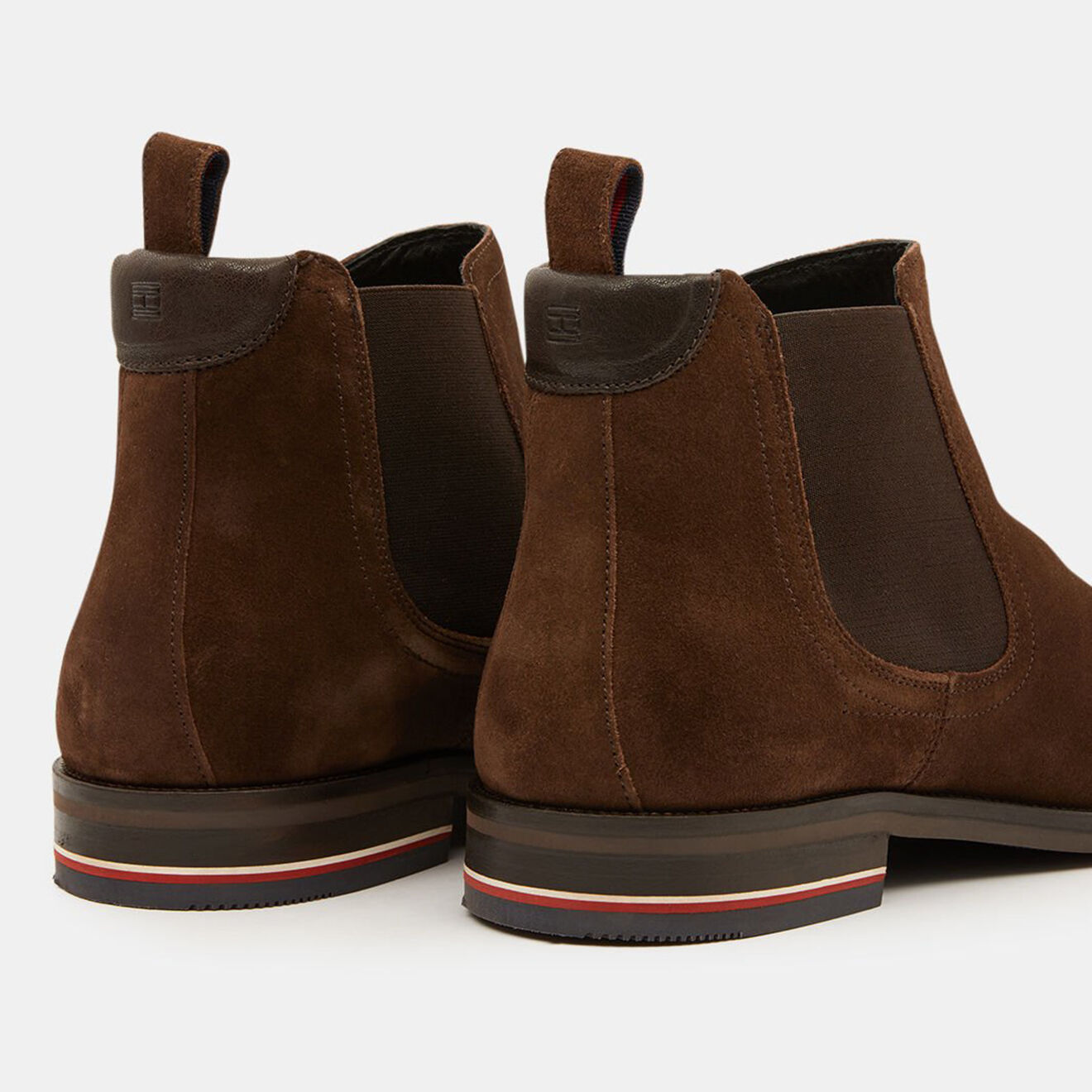 Tommy Hilfiger Chelsea boots en Velours de Cuir Signature marron foncé