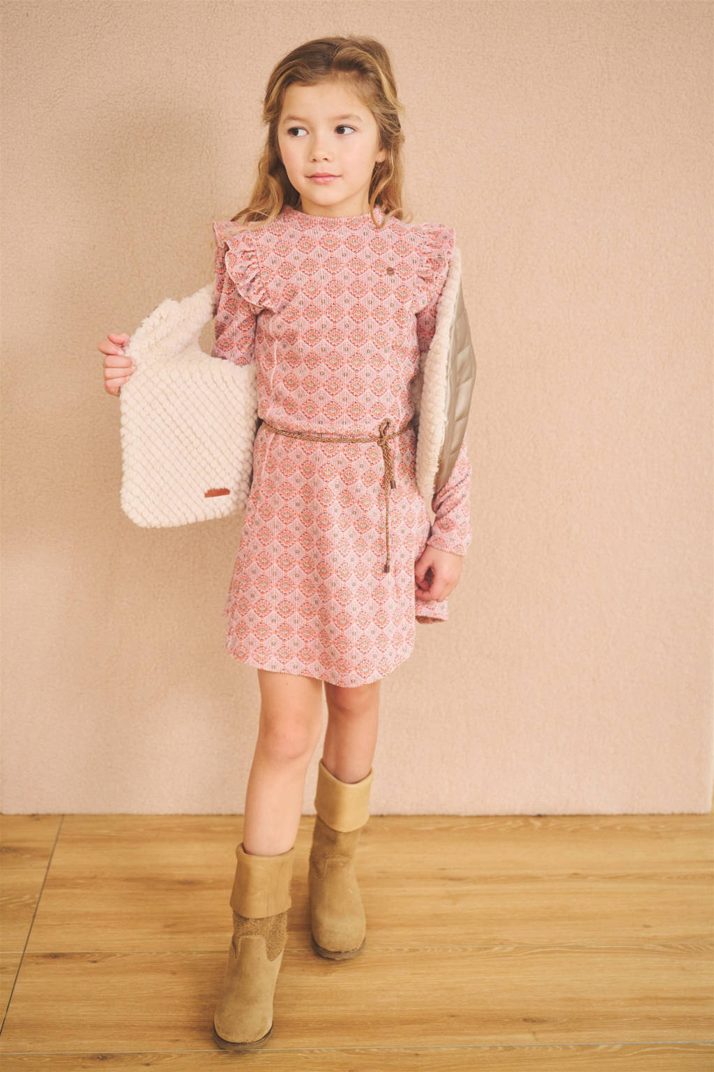 NONO jurk Max met all over print en ruches roze/oranje