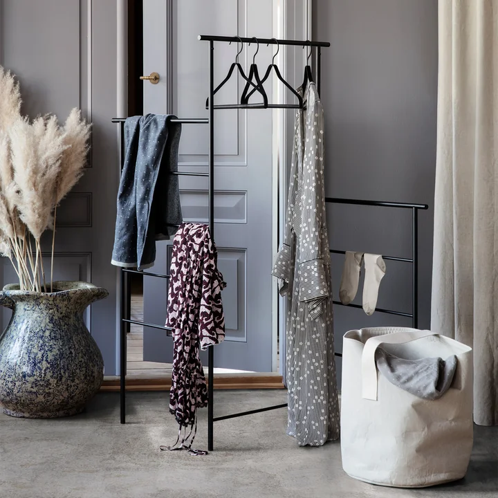 Ferm Living - Dora Kleiderständer, cashmere