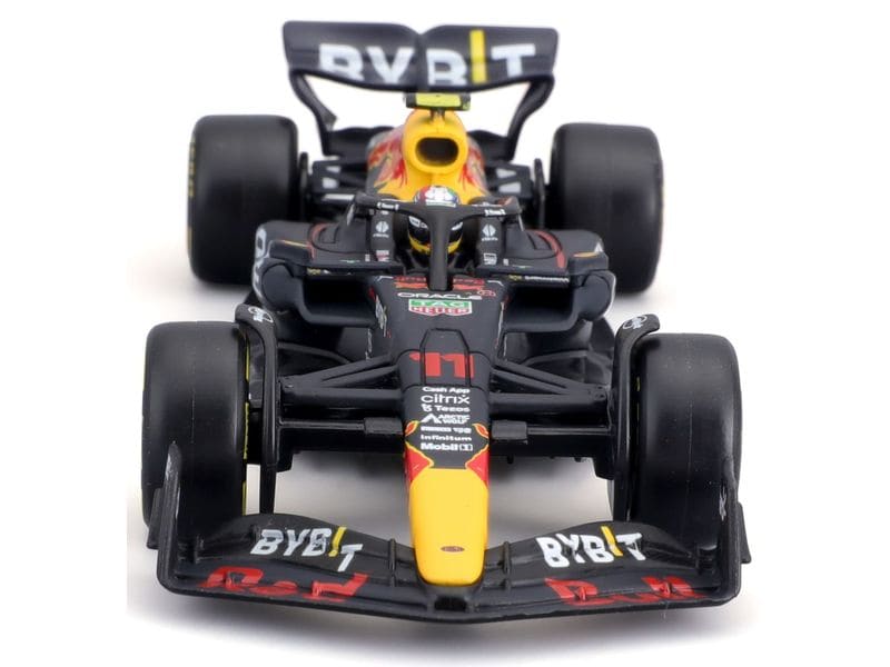 BBurago Red Bull F1 RB18 Perez 2022 1:43 Sammlermodell im Massstab 1:43