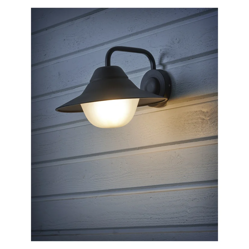 Vegglampe IP44 E27