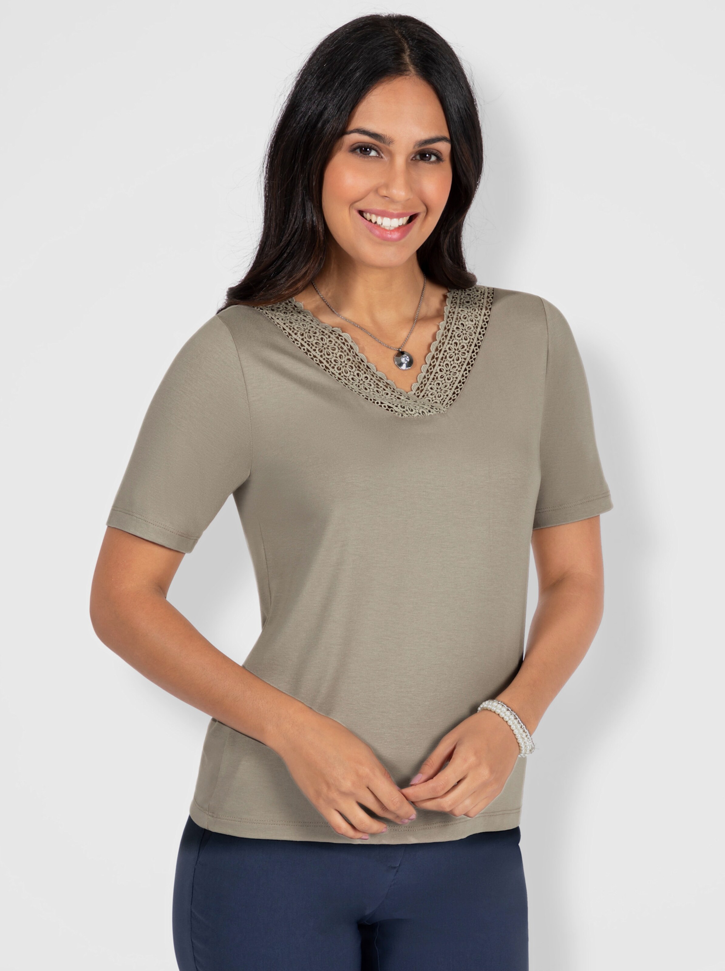V-Shirt